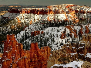 bryce-canyon-national-park-herfst-landschap-utah-verenigde-staten