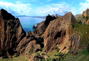 krim-bergen-rotsen-natuur-achtergrond