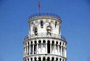 piazza-dei-miracoli-toren-van-pisa-italie-achtergrond