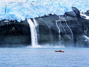 natuur-waterval-geluid-ijs-achtergrond