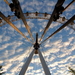 verenigd-koninkrijk-ferris-wheel-wolken-toeristische-attractie-ac