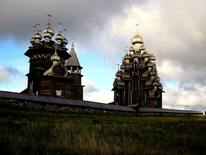 kizji-rusland-kerk-hindoeistische-tempel-achtergrond