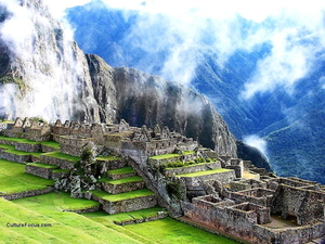 machu-picchu-huayna-oudheid-peru-achtergrond