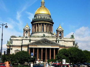 paleis-izaakkathedraal-koepel-sint-petersburg-achtergrond