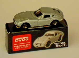 DyDo-Miniature-car-collction-club_Toyota-2000gt_silver_5e_DSCN680