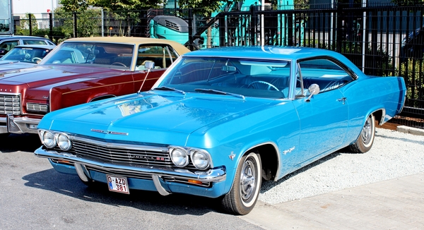 IMG_8494_Chevrolet-impala-SS-coupe-Super-Sport-327_blauw_O-AZD-38