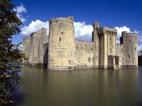 landen Engeland - Bodiam Castle - Sussex (Medium)