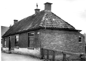Kerkstraat 1950  Oud huis A.Poeze