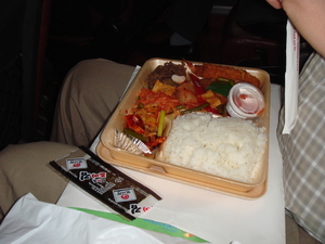 1e Koreaanse maaltijd (op de bus)