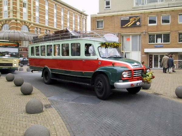 Trouwbus Bever Boulevard Scheveningen 02-09-2000