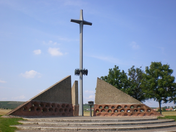 Bretzenheim - monument Feld des Jammers