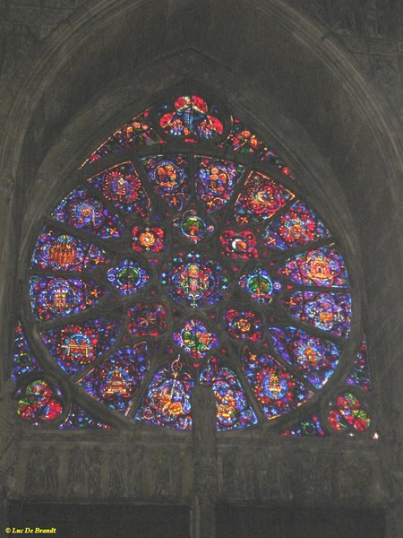 2006 Reims kathedraal glasraam 5