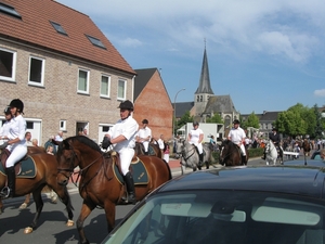 Steenhuffel processie 2009 006