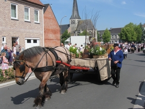 Steenhuffel processie 2009 020