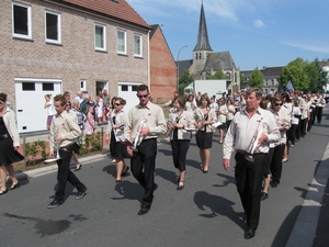 Steenhuffel processie 2009 031