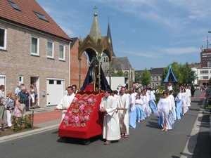 Steenhuffel processie 2009 062