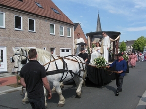 Steenhuffel processie 2009 069
