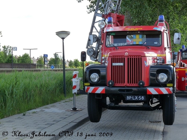 Trucks 033-border