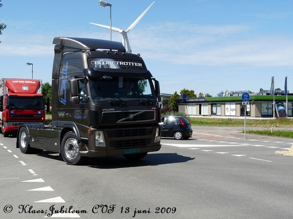 Trucks 066-border