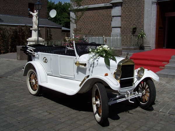 ceremoniewagens bruidswagens