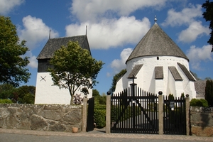 De rondkerk van Osterlars