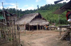 Toeristisch Akha-dorp