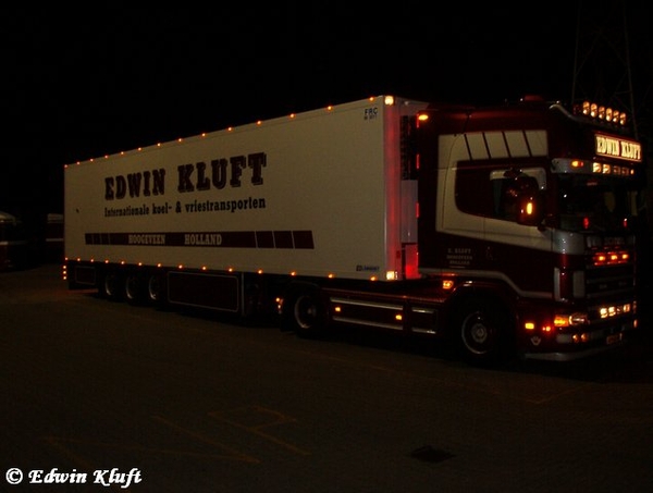 Kluft - Hoogeveen  bij nacht